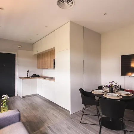 Apartamento Entrepuentes Junto A Centro Histórico *